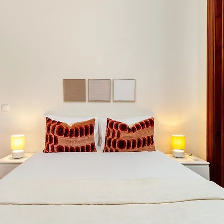 Whome Modern Comfort In Old Lissabon