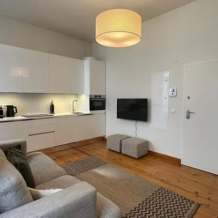 Whome Modern Comfort In Old *